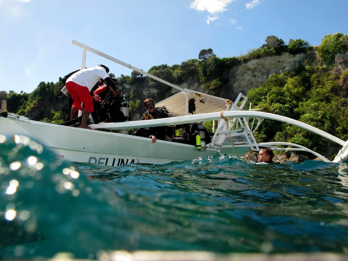 Deluna Diving Resort Puerto Galera Exteriér fotografie
